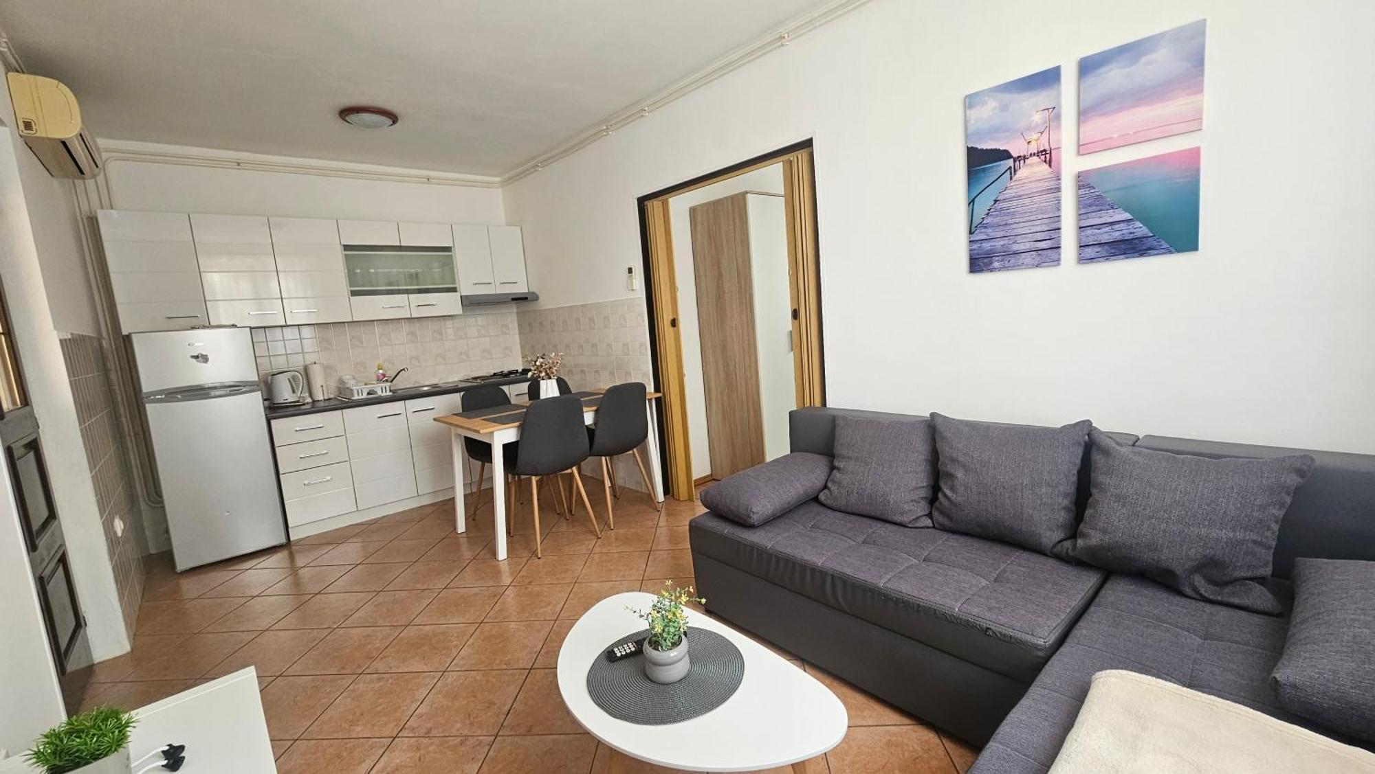 Apartment Danica Valtura Exterior photo